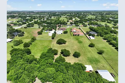 1408 W Cleburne Road, Crowley, TX 76036 - Photo 3