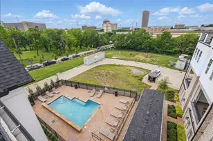 4627 Warwood Ln, Dallas, TX 75219 - Photo 5