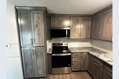 829 N Charlotte Avenue, Stephenville, TX 76401 - Photo 5