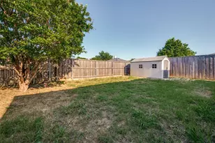 1665 Princess Ln, Little Elm, TX 75036 - Photo 9