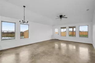 1334 Wyatt St, Waxahachie, TX 75165 - Photo 15