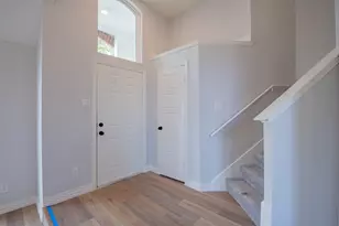 2318 Bennington Dr, Arlington, TX 76018 - Photo 3