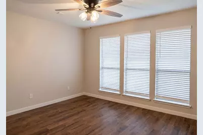 728 Cory Street, Grapevine, TX 76051 - Photo 7