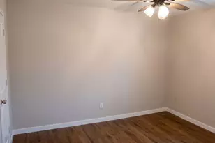 728 Cory St, Grapevine, TX 76051 - Photo 11