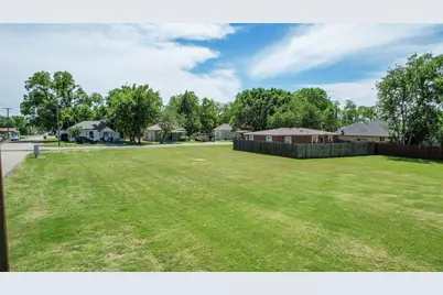 312 E Beech Street, Celina, TX 75009 - Photo 33