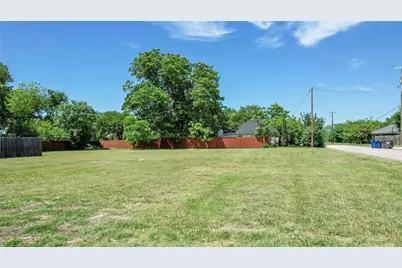 312 E Beech Street, Celina, TX 75009 - Photo 3