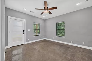 707 E Woodard St, Denison, TX 75021 - Photo 5