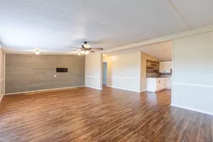 1107 Market St, Tye, TX 79563 - Photo 3
