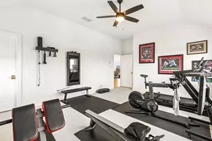 8760 Scotty's Lk Ln, The Colony, TX 75056 - Photo 33