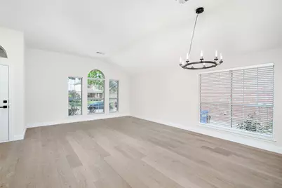 9113 Warren Drive, McKinney, TX 75071 - Photo 7