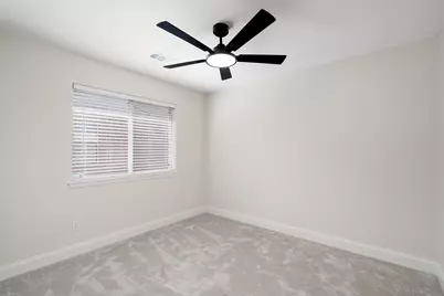9113 Warren Drive, McKinney, TX 75071 - Photo 9