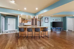 411 W 7th St, Fort Worth, TX 76102 - Photo 3