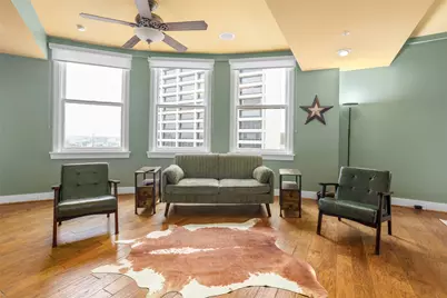 411 W 7th Street #806, Fort Worth, TX 76102 - Photo 9