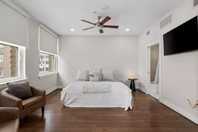 411 W 7th Street #806, Fort Worth, TX 76102 - Photo 17