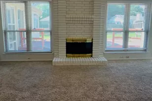 4806 Shadyway Dr, Arlington, TX 76018 - Photo 5