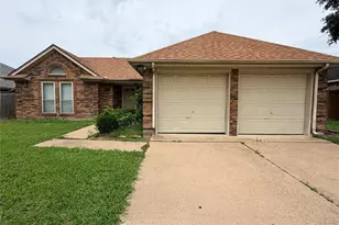 4806 Shadyway Dr, Arlington, TX 76018 - Photo 1