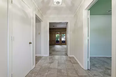 4709 Wood Springs Court, Arlington, TX 76017 - Photo 5