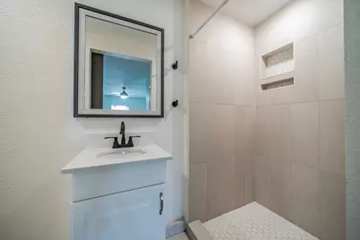 11528 Sinclair Avenue, Dallas, TX 75218 - Photo 9
