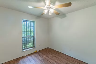 10431 Kinslow Drive, Dallas, TX 75217 - Photo 13
