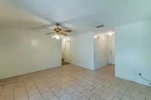 10431 Kinslow Dr, Dallas, TX 75217 - Photo 5