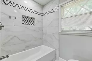 1508 Grantland Cir, Fort Worth, TX 76112 - Photo 21