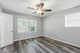 1508 Grantland Cir, Fort Worth, TX 76112 - Photo 13