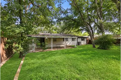1508 Grantland Circle, Fort Worth, TX 76112 - Photo 25