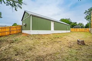 329 Vine St, Dublin, TX 76446 - Photo 35
