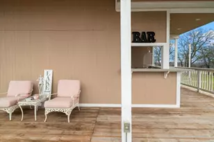 10827 St John Rd, Pilot Point, TX 76258 - Photo 31