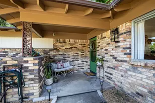 617 Woodside Dr, Hurst, TX 76053 - Photo 3