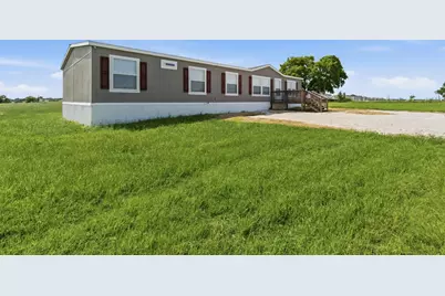 303 Mesa Ridge, Decatur, TX 76234 - Photo 3