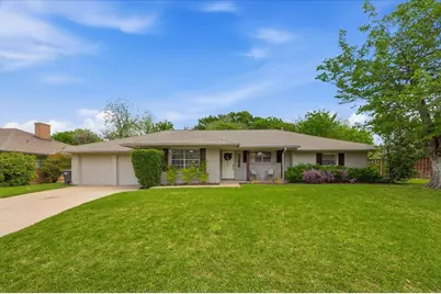 4405 Westlake Drive, Fort Worth, TX 76109 - Photo 1