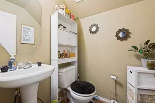 727 Lentisco Dr, Lancaster, TX 75146 - Photo 23