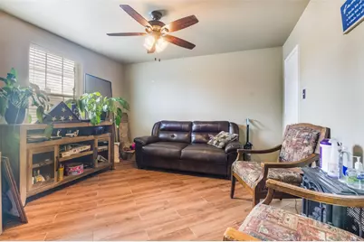 727 Lentisco Drive, Lancaster, TX 75146 - Photo 7