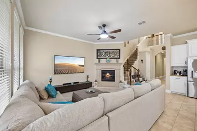 804 Duckett Drive, Euless, TX 76039 - Photo 5
