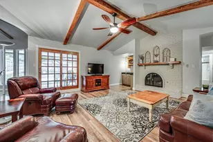 947 Rock Canyon Dr, Duncanville, TX 75137 - Photo 5