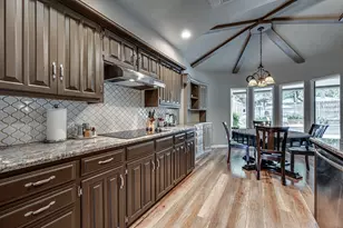 947 Rock Canyon Dr, Duncanville, TX 75137 - Photo 13