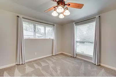 947 Rock Canyon Drive, Duncanville, TX 75137 - Photo 23
