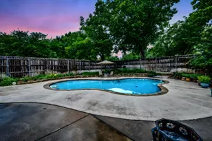 947 Rock Canyon Dr, Duncanville, TX 75137 - Photo 33