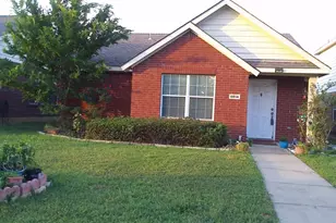 8814 Stewart St, Cross Roads, TX 76227 - Photo 5