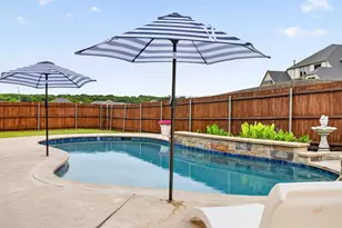 1213 Teton Dr, Burleson, TX 76028 - Photo 3