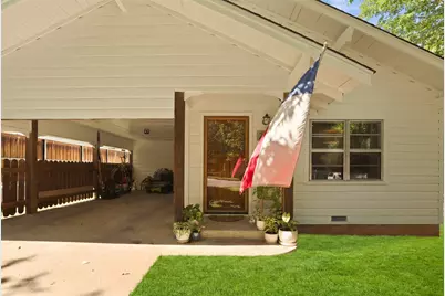 208 W Couts Street, Weatherford, TX 76086 - Photo 7