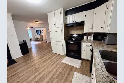 2002 Mimosa Drive, Corsicana, TX 75110 - Photo 11