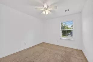 422 E Shepherd St, Denison, TX 75021 - Photo 17