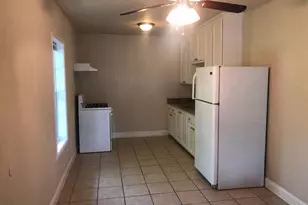 312 W Rentz, Weatherford, TX 76086 - Photo 3