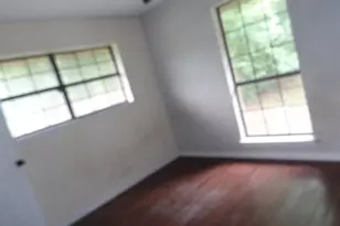 402 S 4th St, Grandview, TX 76050 - Photo 19