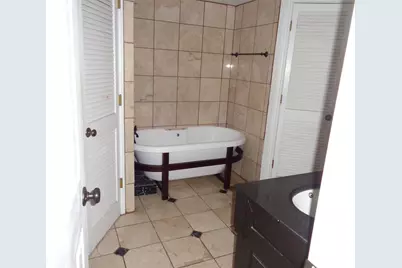 402 S 4th Street, Grandview, TX 76050 - Photo 11
