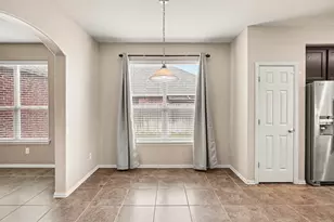 641 Ricochet Dr, Fort Worth, TX 76131 - Photo 5