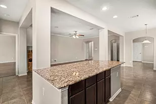 641 Ricochet Dr, Fort Worth, TX 76131 - Photo 9