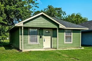 501 15th St, Honey Grove, TX 75446 - Photo 3